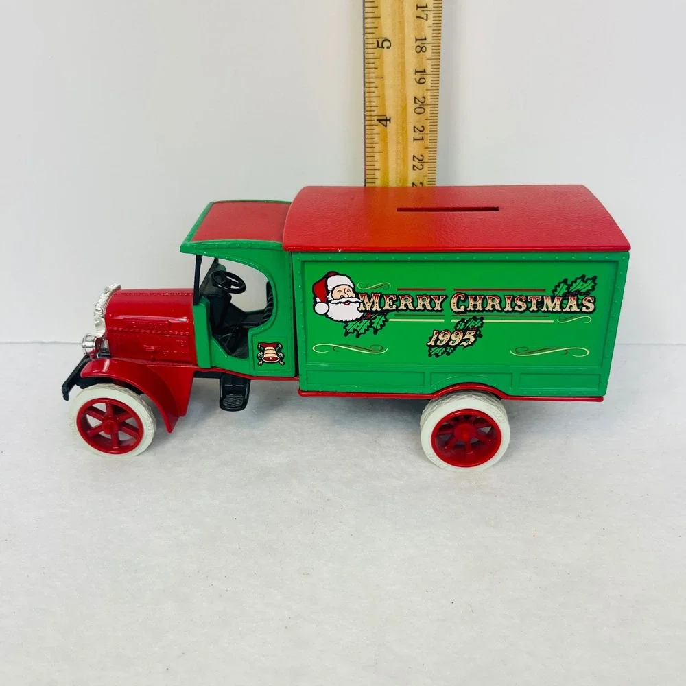 1995 ServiStar Merry Christmas Truck Coin Bank Kenworth Vintage Red